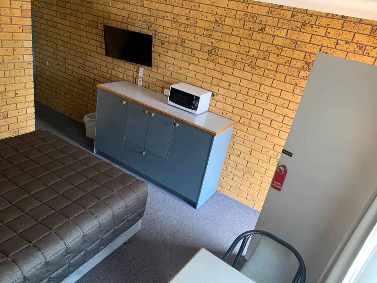 Newell Motor Inn Narrandera Ngoại thất bức ảnh